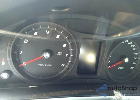 2008 Pontiac G8 из США, поврежденный, VIN 6G2ER57748L130845